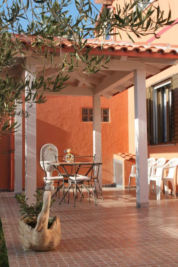 Da Martina Villa Domusnovas Екстериор снимка